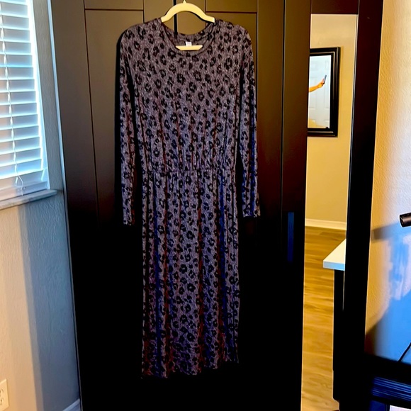 ☀️ 3 / $15 Sale ☀️ Old Navy Soft Comfy dress New without tag - Picture 3 of 5